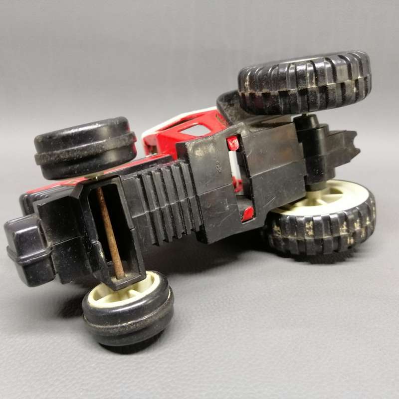 Large Original 1982 Tin and Hard Plastic Buddy L Corp Tractor!!!