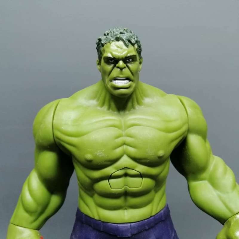 Large Detailed Original Hulk Figurine (300mm)