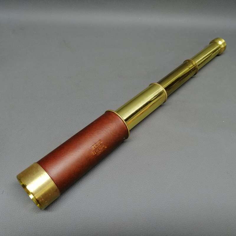 Vintage Brass and Leather Zeus Japan Telescope!!! (Working!!!)