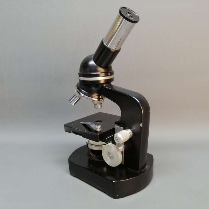 Vintage Cast Iron COC 1200X Microscope!!!