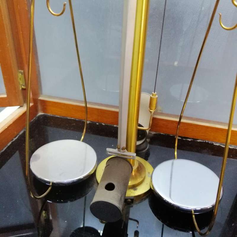 RARE!!! LARGE Antique Oertling English Scientific Wood Boxed Scale !!!