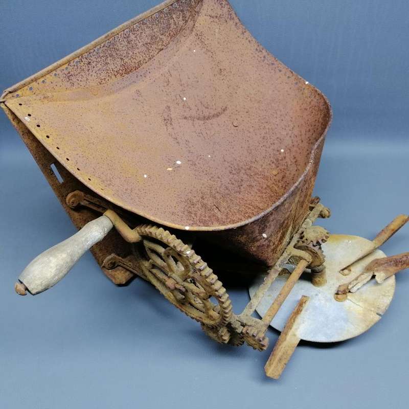 Antique Geared Hand Crank Seed Sowing Machine!!!