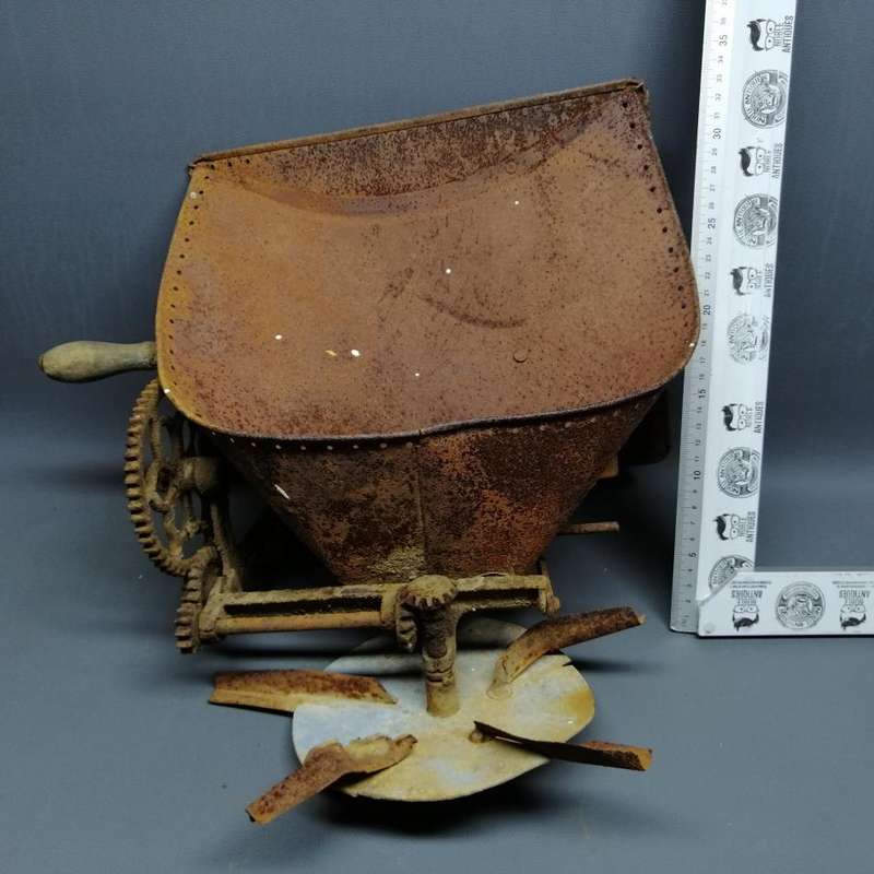 Antique Geared Hand Crank Seed Sowing Machine!!!
