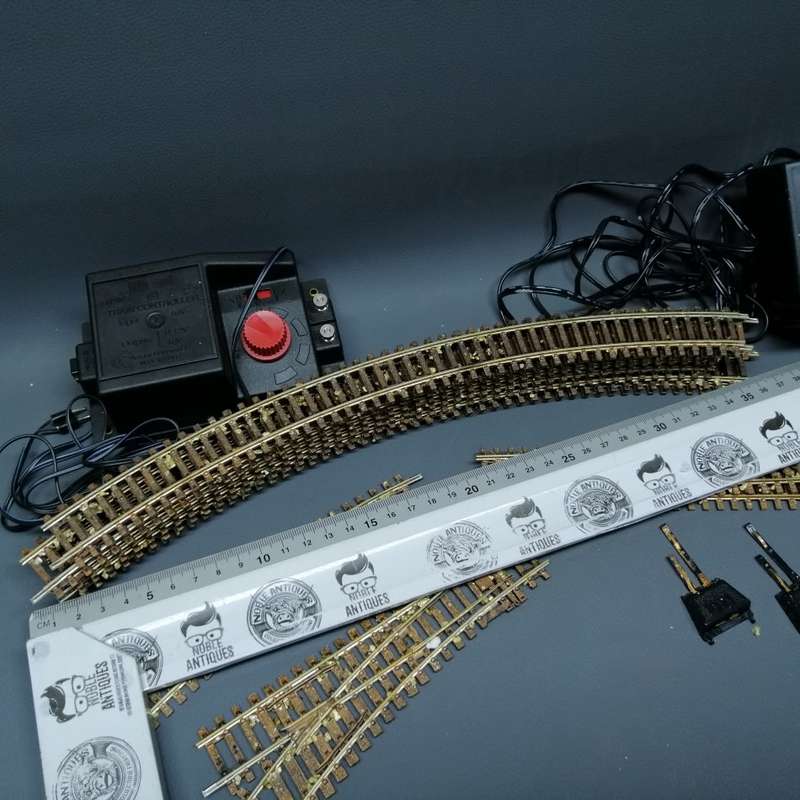 Original Hornby HO Scale Tracks, Transformer and Train Controller Combo!!!