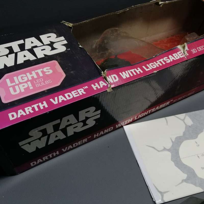 Original Wall Mounted Boxed Darth Vader 1:1 Scale Light Saber Lamp!!! (Not Tested)