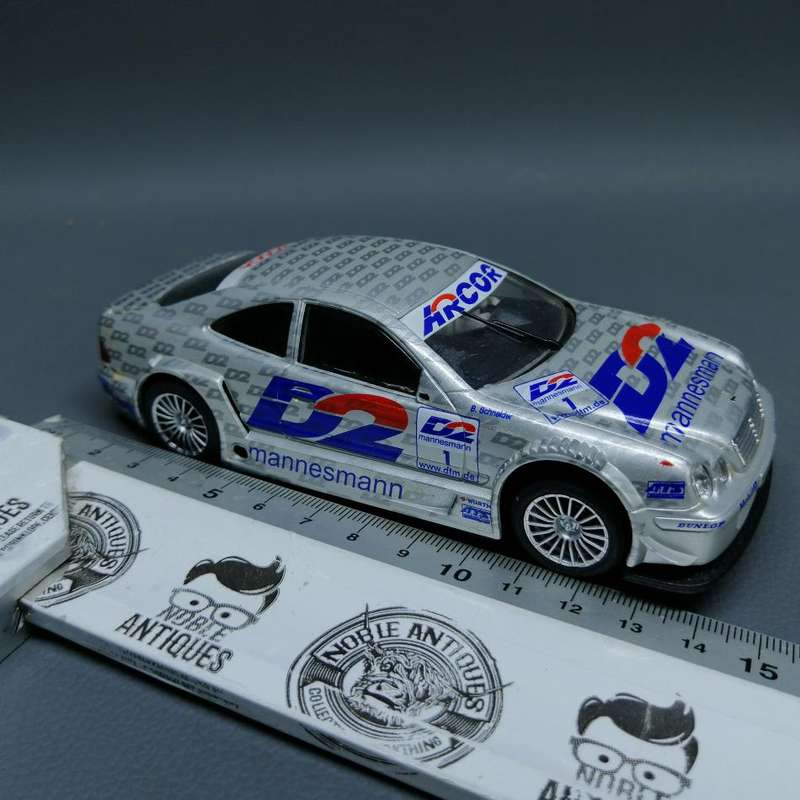Original Ninco Mercedes Benz Arcor D2 Slot Car (Need new back Wheel)