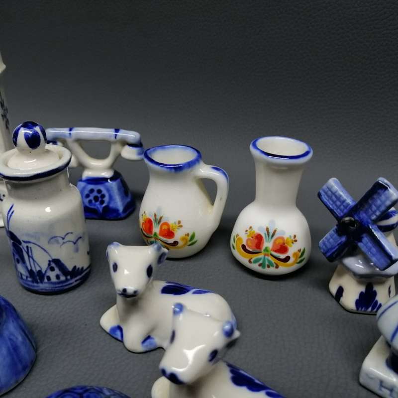 Large Collection of Dutch Delft Blue and White Printer Tray Miniatures!!! (Bid for All)