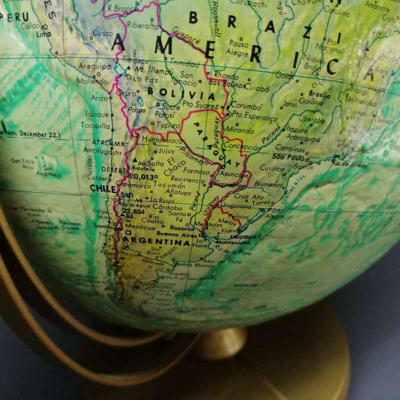 Large Vintage USA Made 46cm (18 inch) World Ocean Globe on Metal Stand!!!