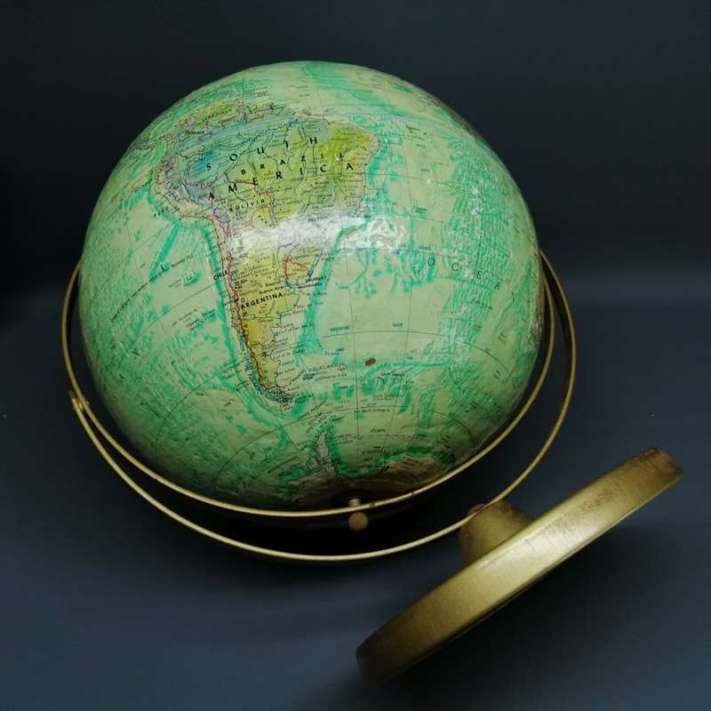 Large Vintage USA Made 46cm (18 inch) World Ocean Globe on Metal Stand!!!