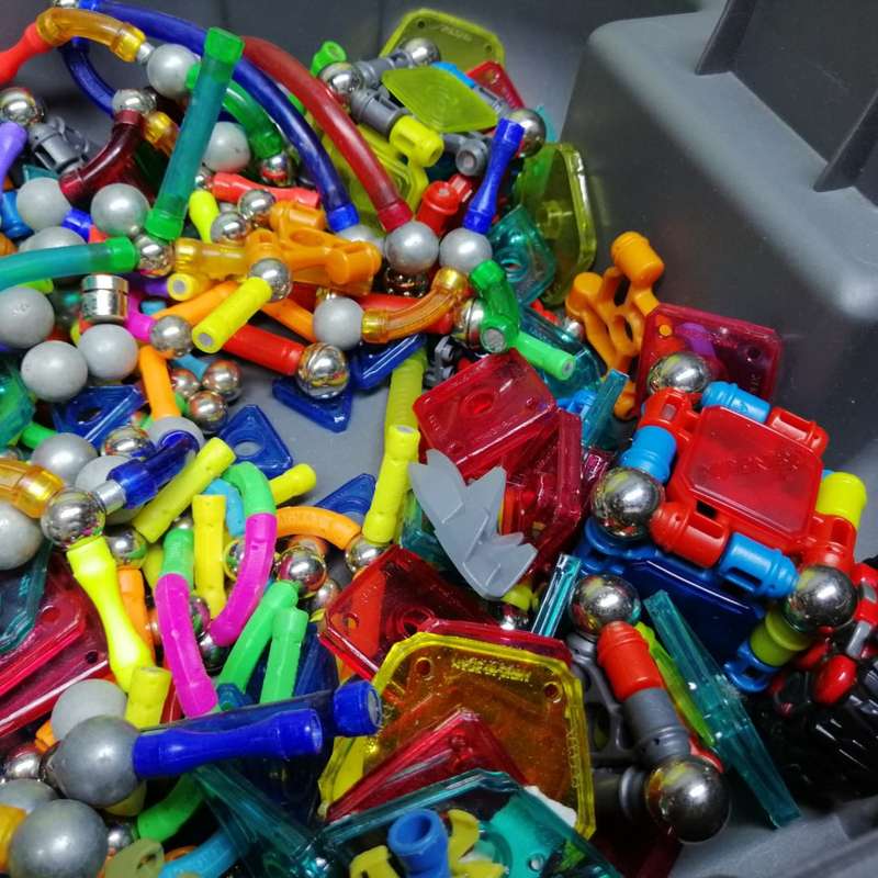 Large Original Boxed Magnetix World Building Block Collection!!!