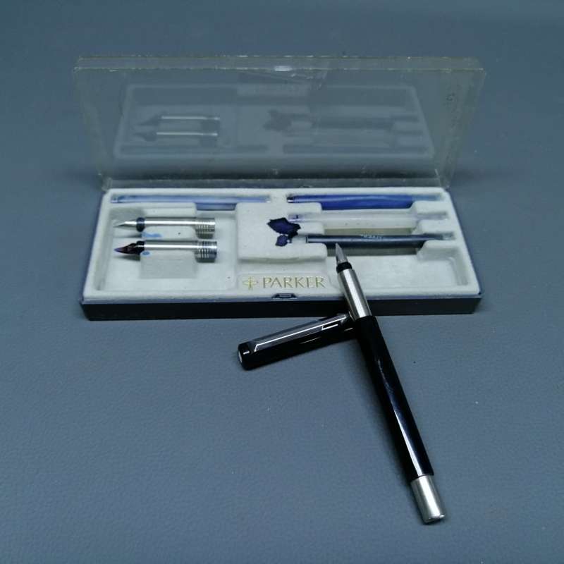 Original Boxed Parker Calligraphy Pen and Nib Combo!!!