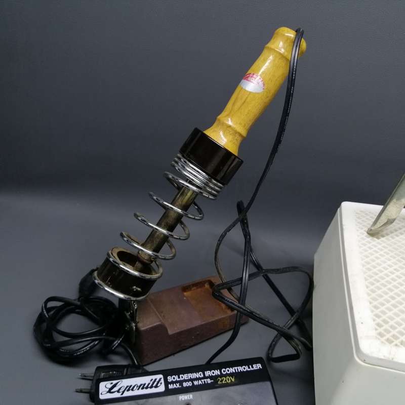 Complete Stained Glass Tool Kit!!! Includes Flatbed Glass Grinder, Soldering Iron and Controller!!!