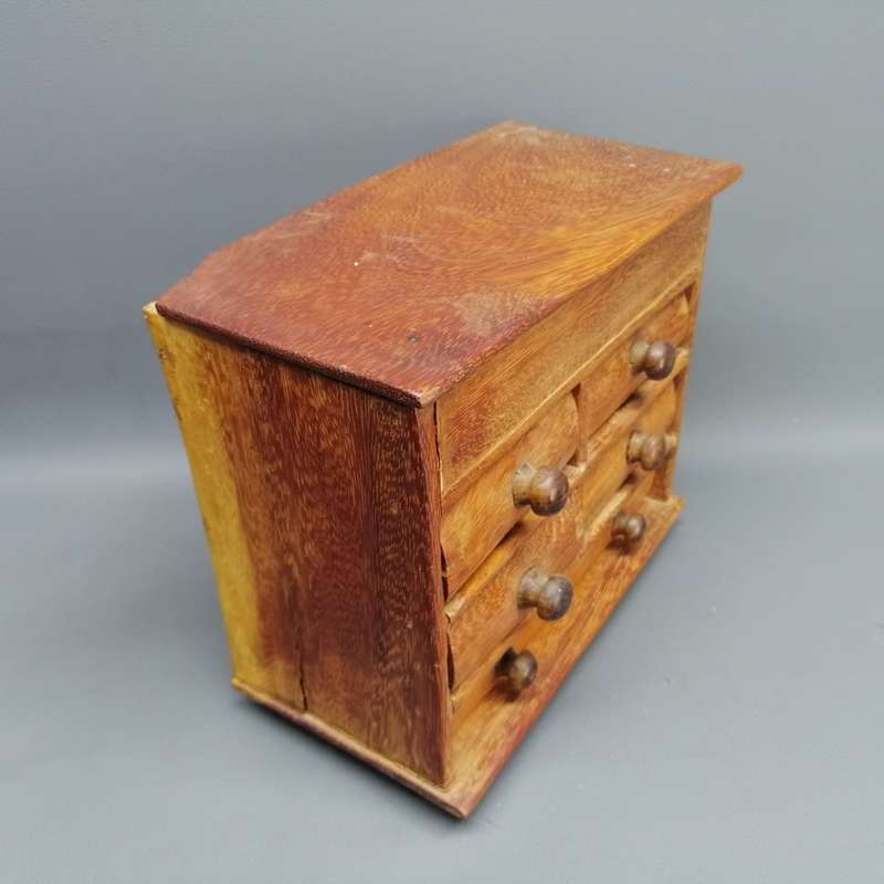 Hand Crafted Wood Keep Sake Table Cabinet and Drawers!!!