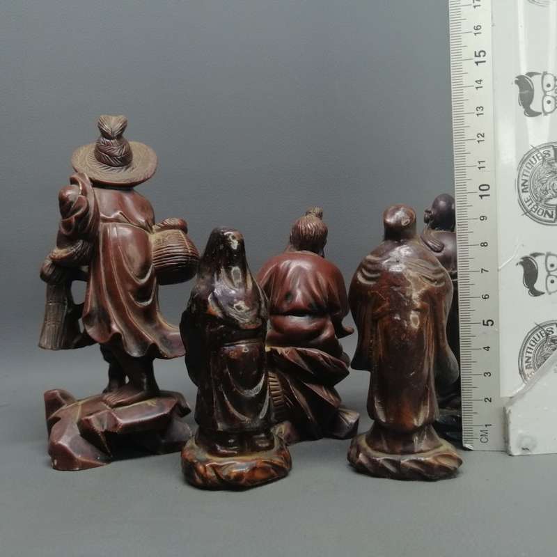 Large Hand Crafted Oriental Nobleman Collection!!!