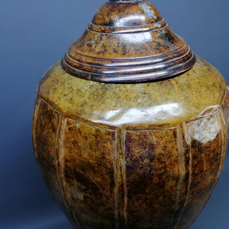 Large Antique Finished Metal Urn and Lid!!! 550mm!!!