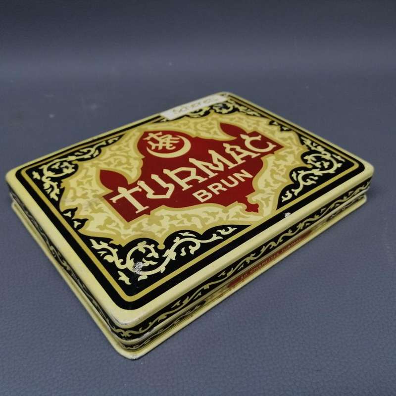 Highly Decorative Vintage Lithographed Turkish Cigarette Tin!!!