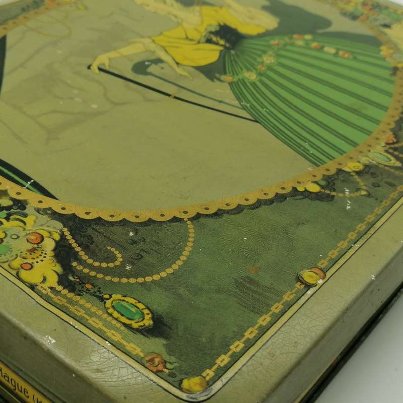 RARE!!! 1940's Dutch Rademaker's Lithographed Chocolate Tin Container!!!