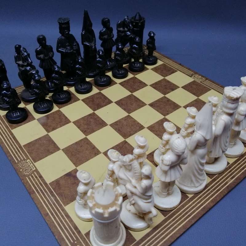 Complete Original Detailed Vintage Chess Set and Wood Board!!!