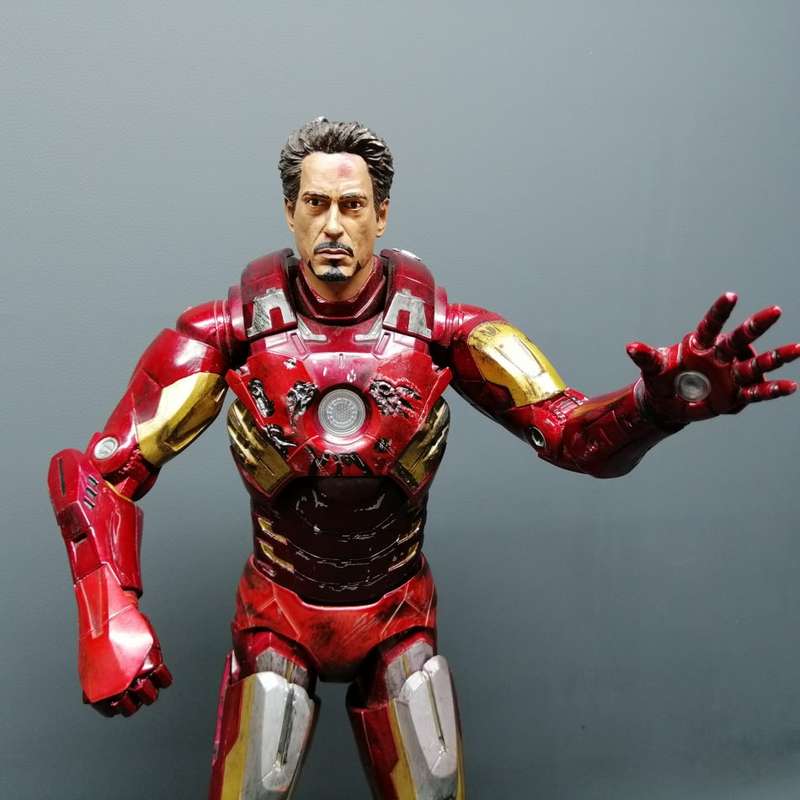 LARGE 480mm 2013 Articulated Neca Ironman Figurine!!!