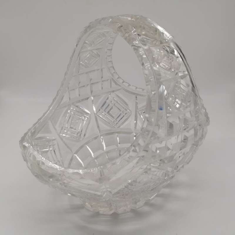 Exquisite!!! LARGE Vintage Cut Crystal Flower Bowl!!!