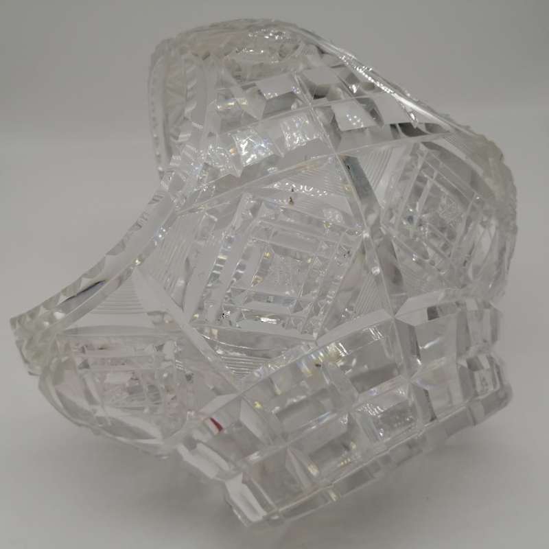 Exquisite!!! LARGE Vintage Cut Crystal Flower Bowl!!!