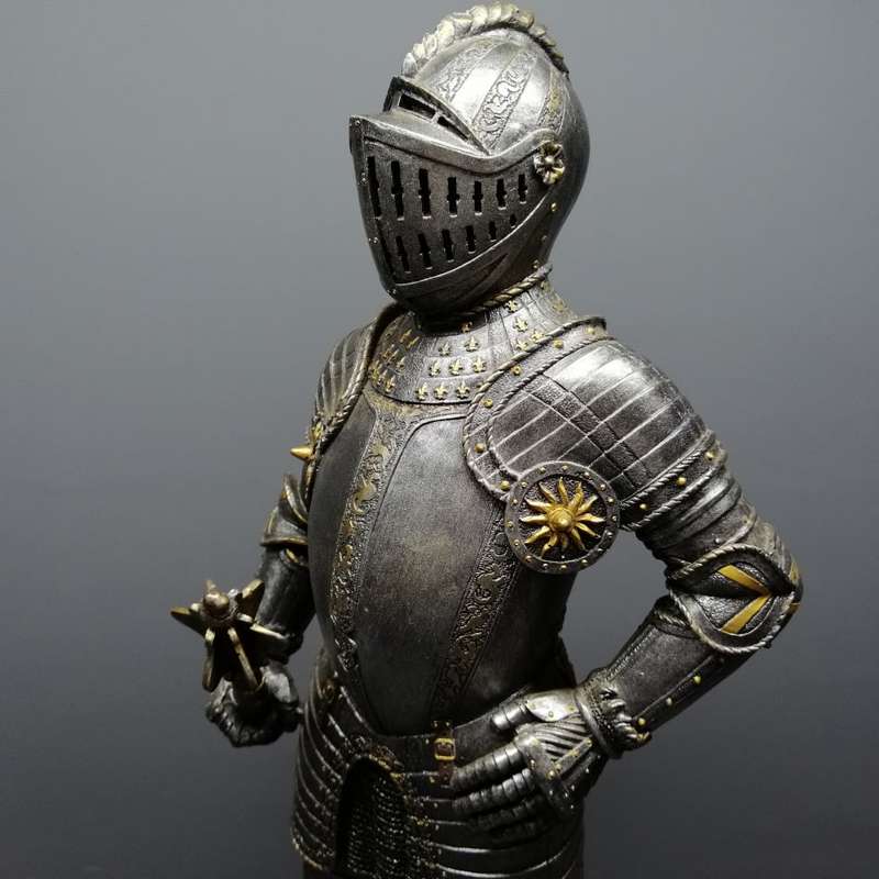 Fantastic!!! Large Detailed Armored English Medieval Knight Statue!!! 550mm Tall