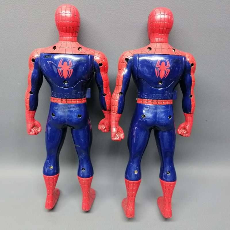 Super Cool!!! Original Spider Man Figurine Walkie Talkie Set!!! Working!!