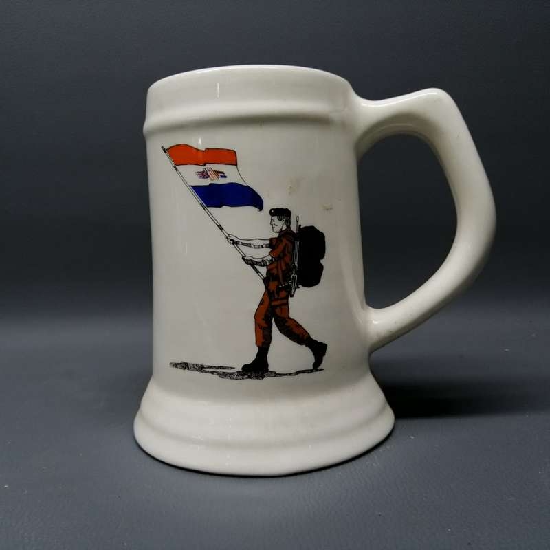 Original 1993 WP Commando Commemorative March Beer Tankard!!!