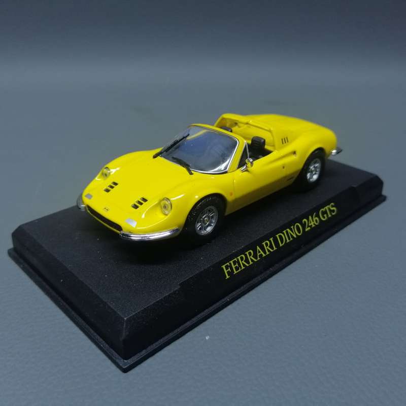 Original Die Cast Metal Ferrari Dino 246 GTS (Scale 1:43 - Official Ferrari Product)