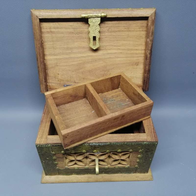 Fantastic!! Detailed Hand Crafted Wood and Brass Trinket Box and Drawer!!!