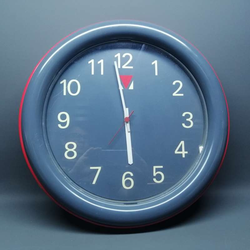 Large Original Hard Plastic Volkskas Bank Wall Clock!!!! Working!!!