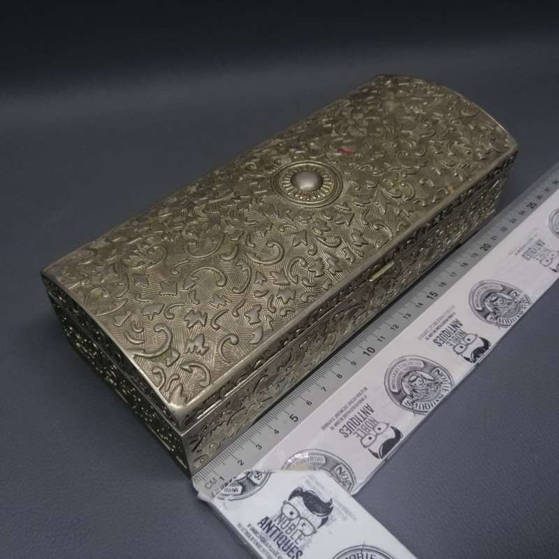 Highly Decorative Large Rectangular Treasure Chest Styled Jewelry Box!!!!