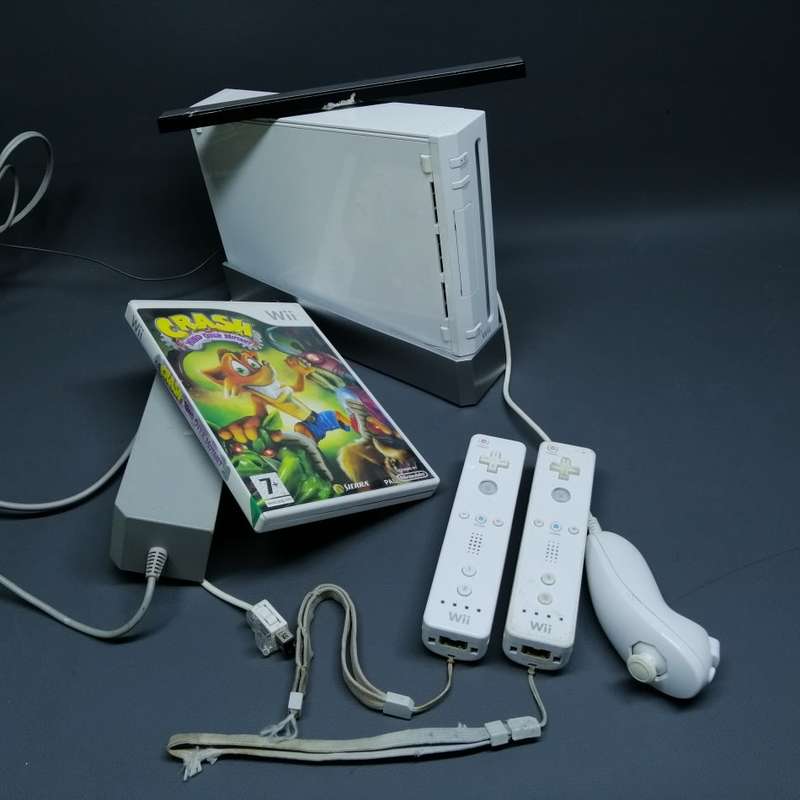 Original Nintendo Wii White Gaming Combo!!!