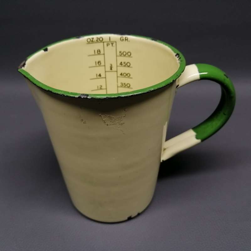 Vintage Heavy Yellow and Green Trim Enamel Measuring Jug!!!!