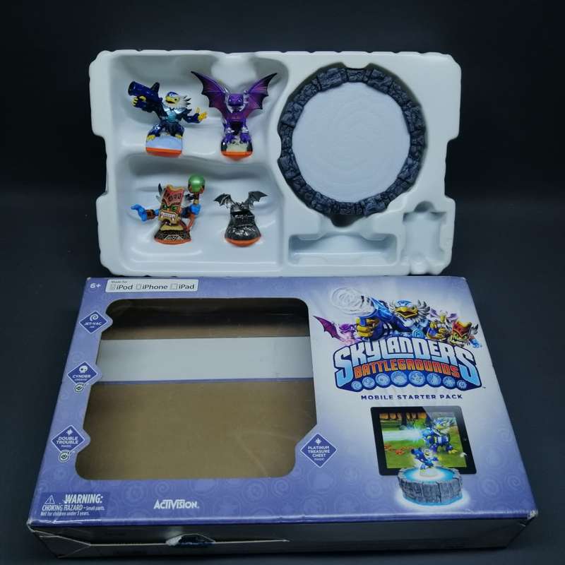 Original Boxed Activision Skylanders Battlegrounds Mobile Starter Pack!!!!