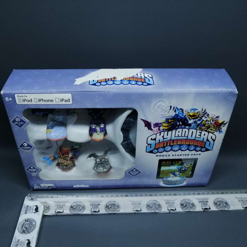 Original Boxed Activision Skylanders Battlegrounds Mobile Starter Pack!!!!