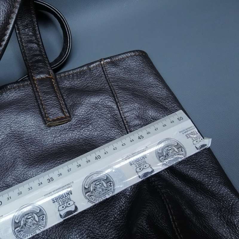 Large Original Genuine Leather Ladies Hand Bag!!!! 500mm x 450mm