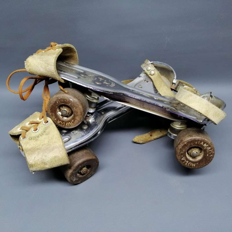 Super Cool!!! Vintage 1950's Hamaco "Rinka" Roller Skates With Nylon Wheels!!!