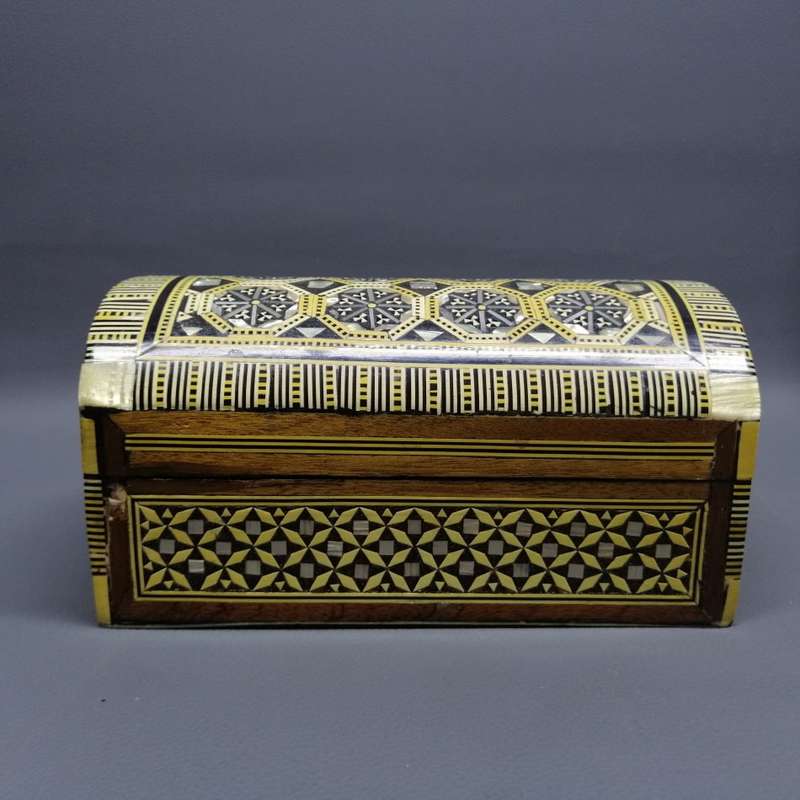 Exquisite!!!! Original Highly Detailed Mother Of Pearl and Wood Inlay Middle Eastern Jewelry Box!!!