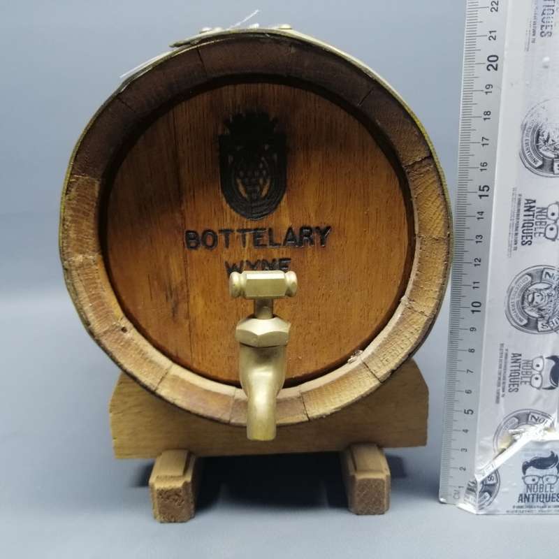 Original Wyne Bottelary Wood and Brass Wine Barrel!!!