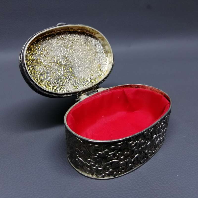 Small Silverplate Highly Decorative Pill or Keepsake Box!!!