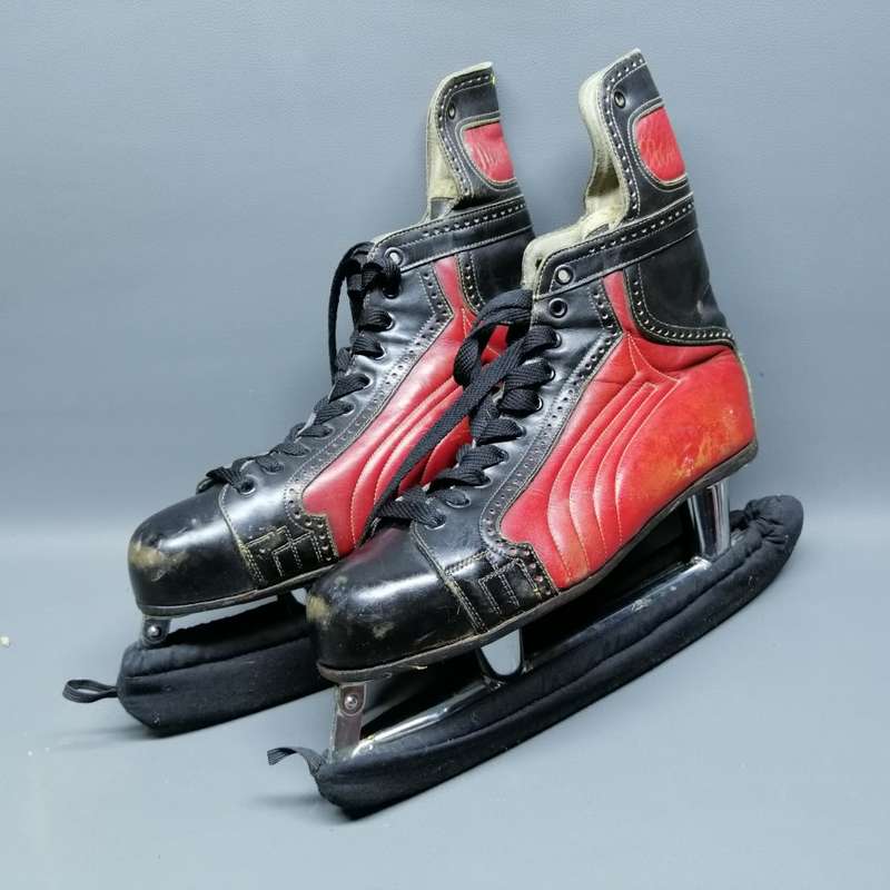 Super Cool!!!! Vintage Genuine Leather New England MK Ice Skates!!! Fantastic Condition!!!