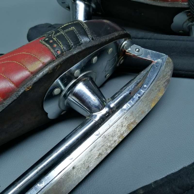 Super Cool!!!! Vintage Genuine Leather New England MK Ice Skates!!! Fantastic Condition!!!