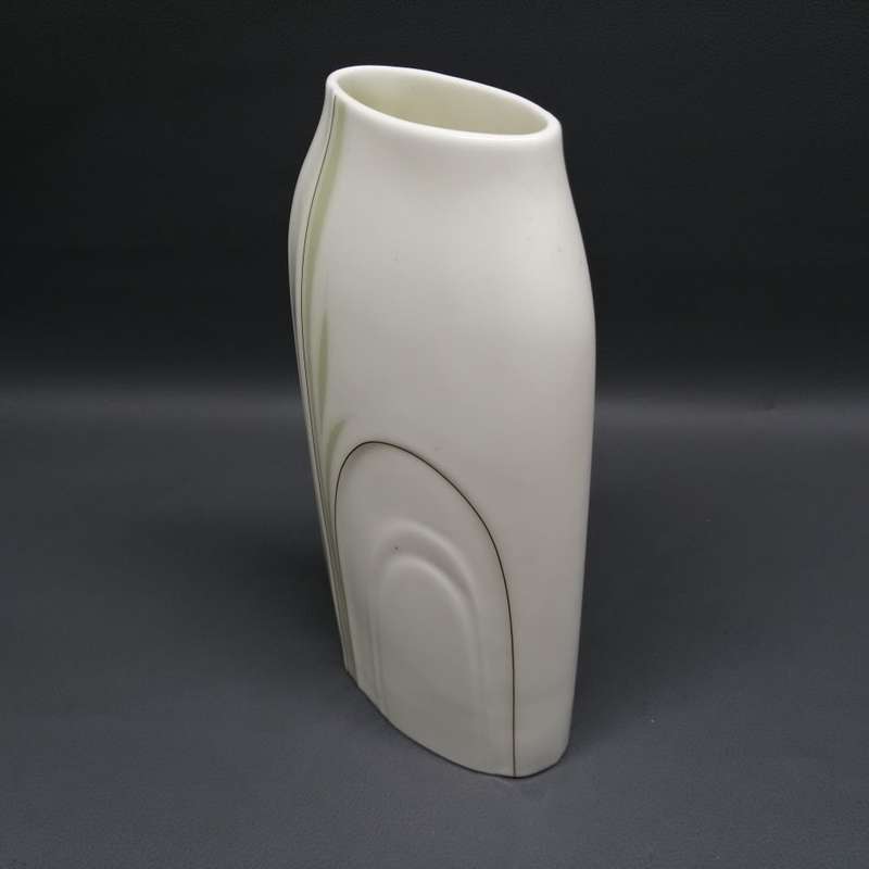 Fantastic!!! Original Royal Doulton Impressions Flower Vase!!! No Cracks or Chips!!!