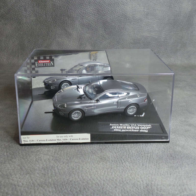 Original Carrera Evolution 1:32 Scale James Bond Aston Martin V12 Vanquish Slot Car!!!!