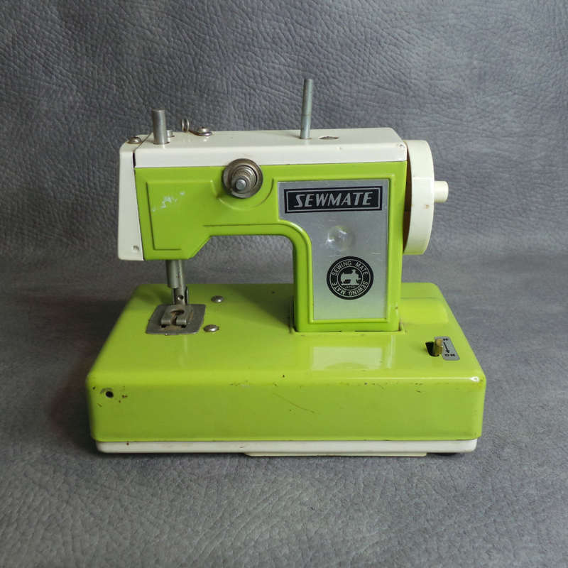 RARE!!! Original 1060's Japanese Tintoy Battery Operated Kids Sewing Machine!!!