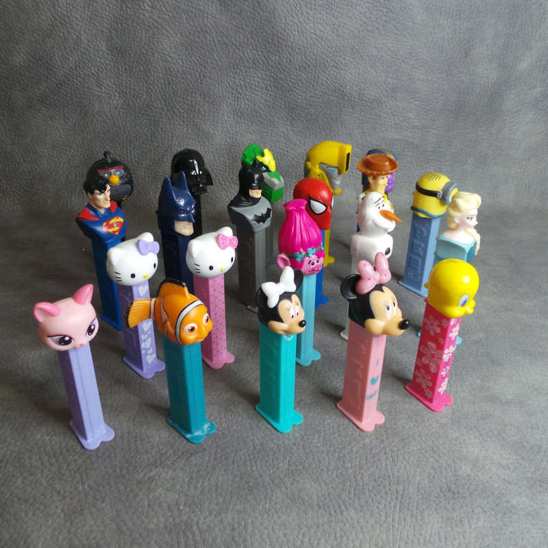 Large PEZZ Dispenser Collection!!! Bid For All!!!