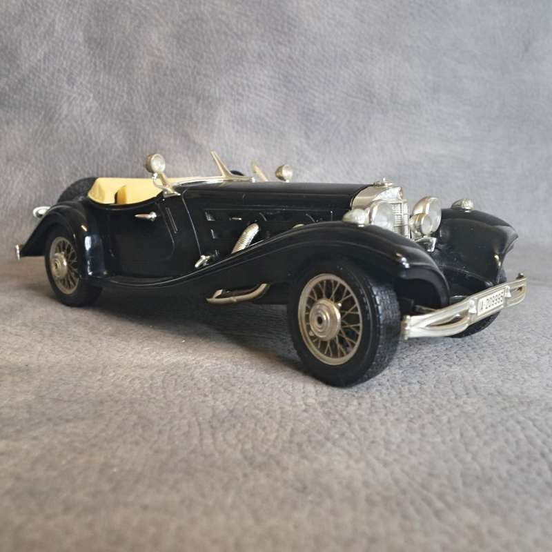 Detailed Scale 1:20 Die Cast Metal 1936 Mercedes Benz 500K Roadster!!!