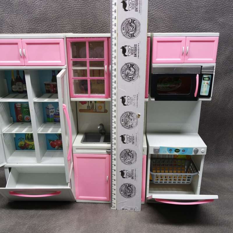 Large Detailed Barbie Kitchen - Bid For The Set!!!