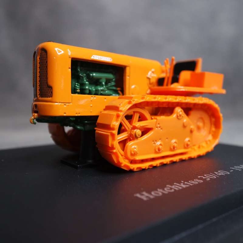 1948 Highly Detailed Die Cast Hotchkiss 30/40 Tractor!!!